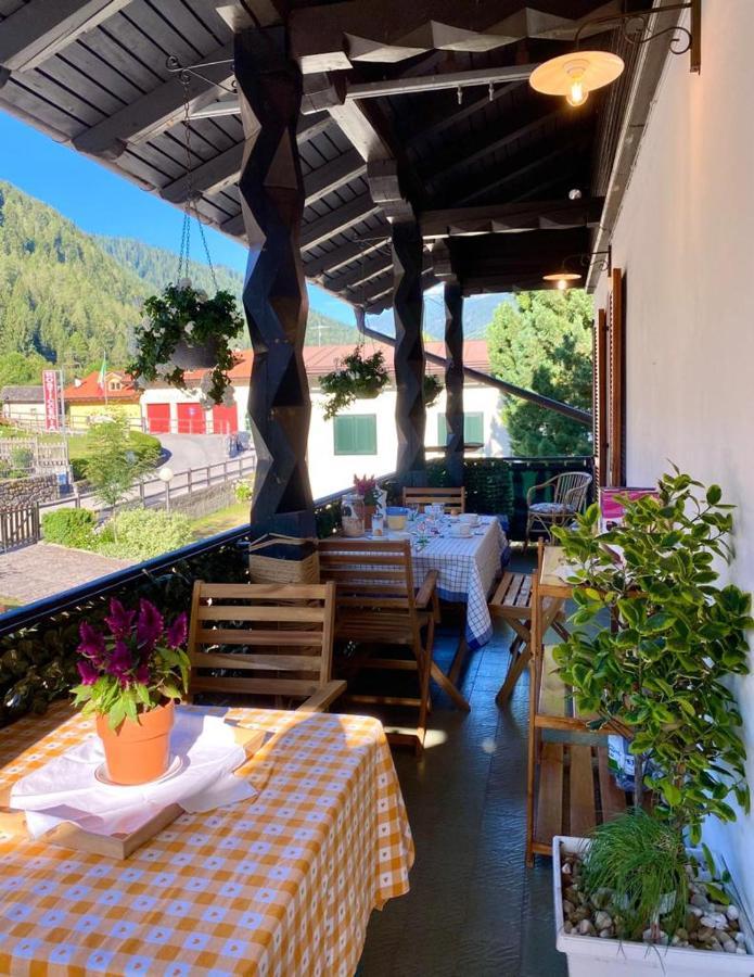 Casa Ortensia Pellizzano Eksteriør bilde